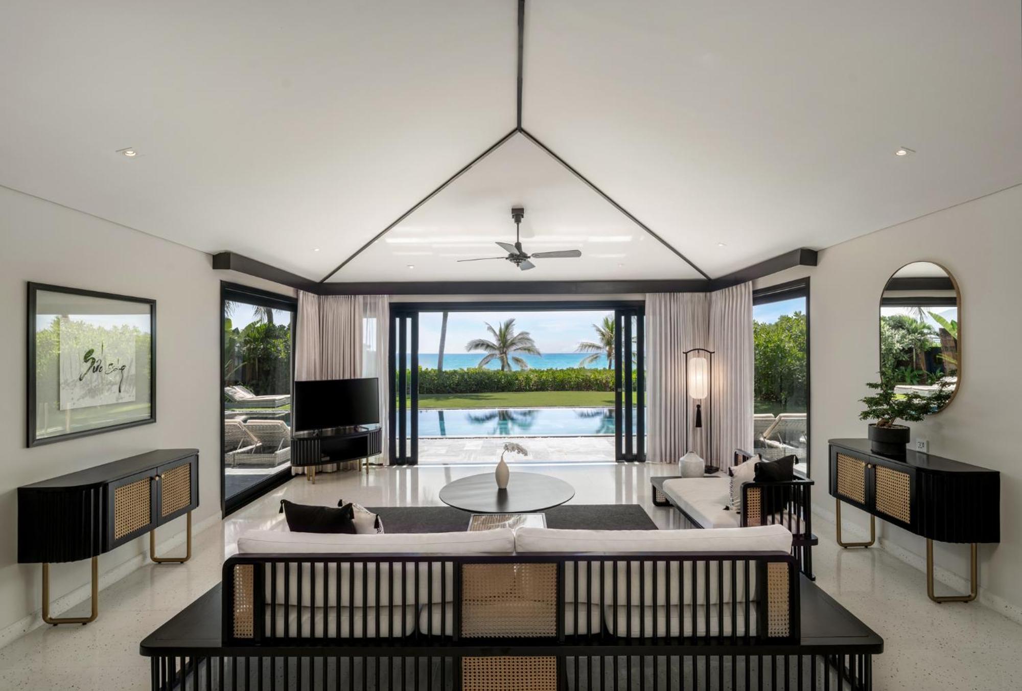Two Bedroom Villa Private Pool Ocean Front Spa Inclusive