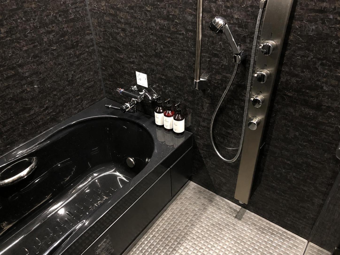 Deluxe Suite Spa Bath