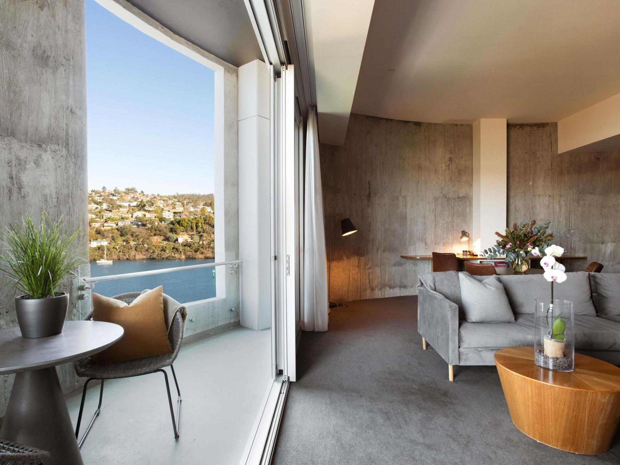 Silo Premier Suite