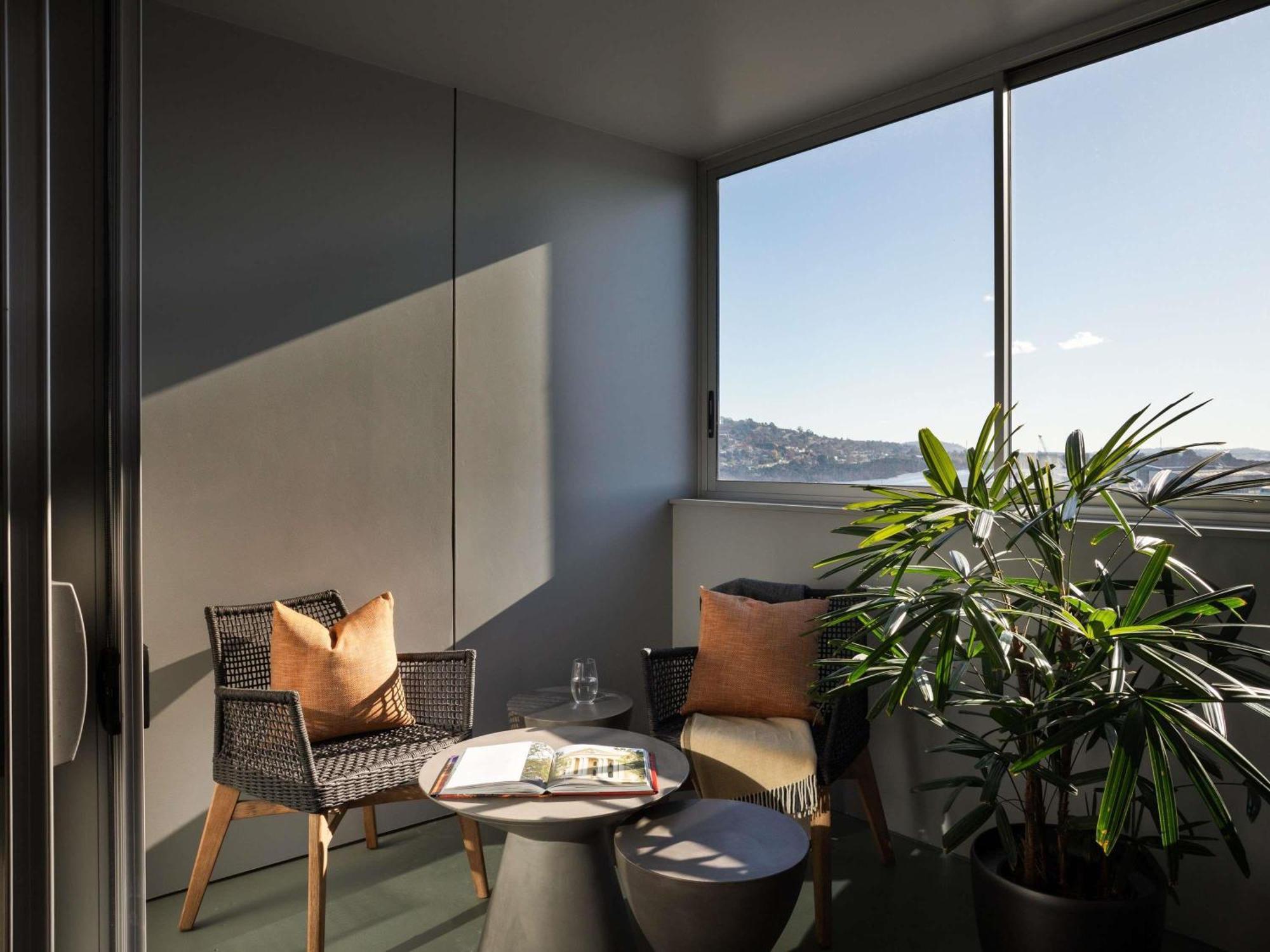 Tamar River Suite
