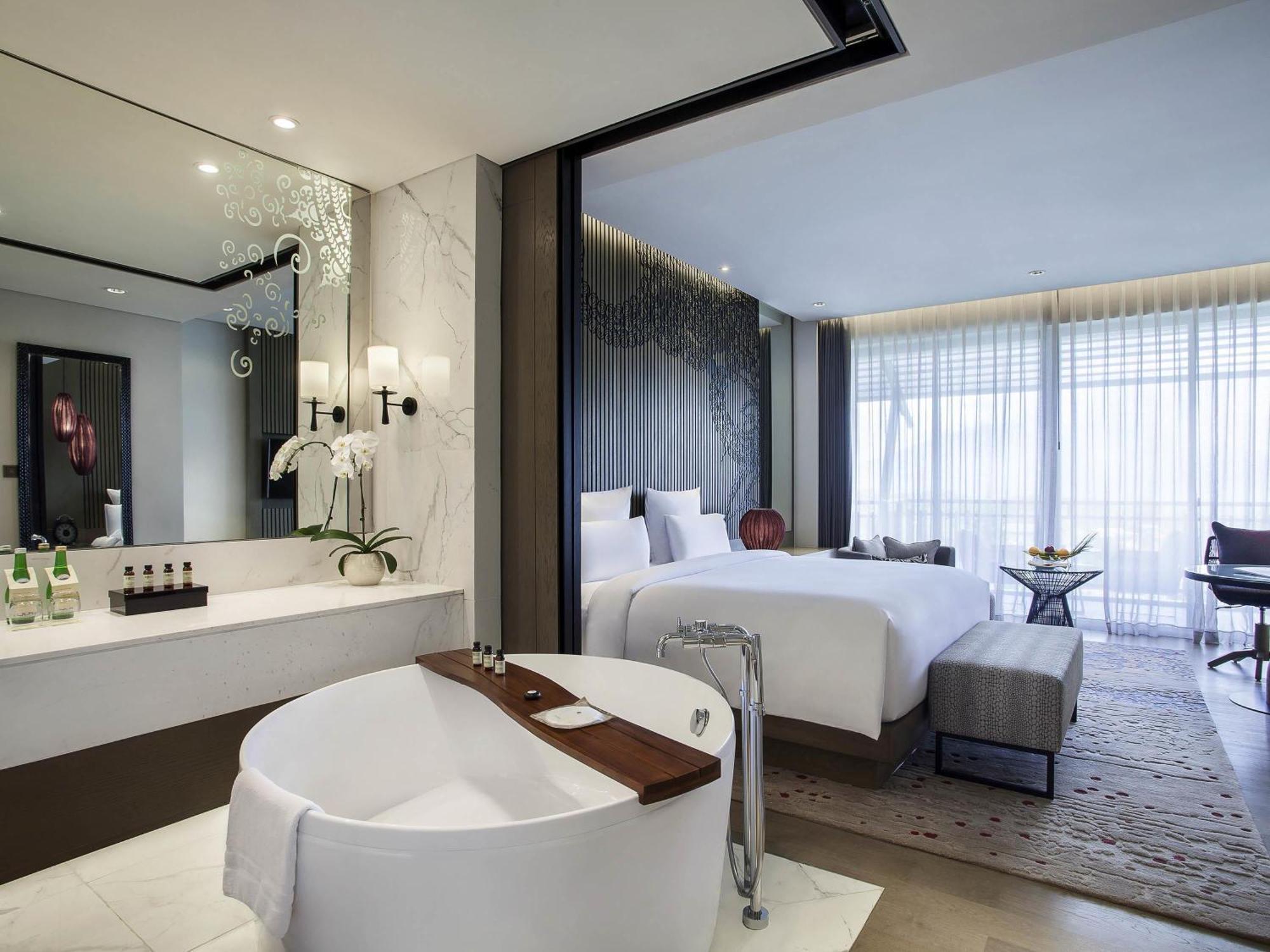 Executive King Room
