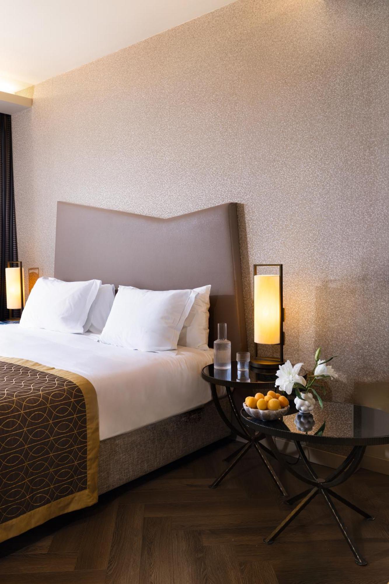 Deluxe Carmel & Sea View Room