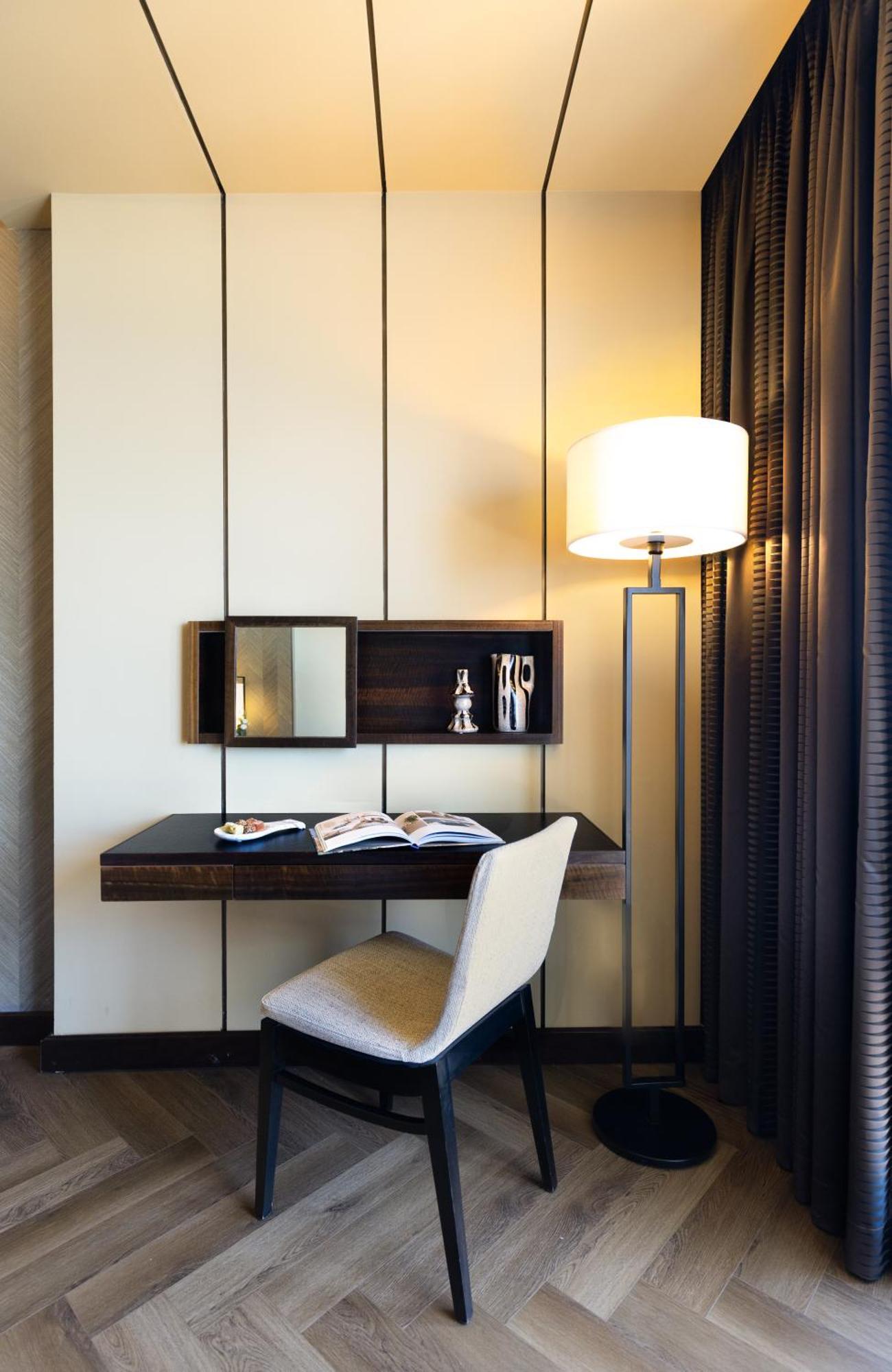 Executive Bay View