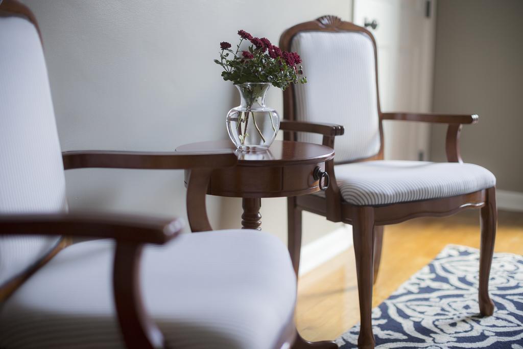 Deluxe King Suite