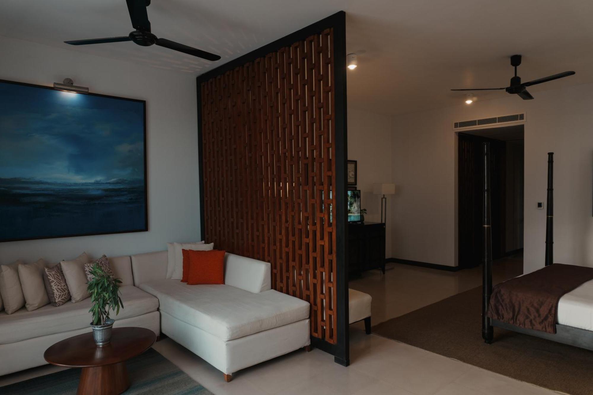 Club Suite Sea View – on Food Beverages