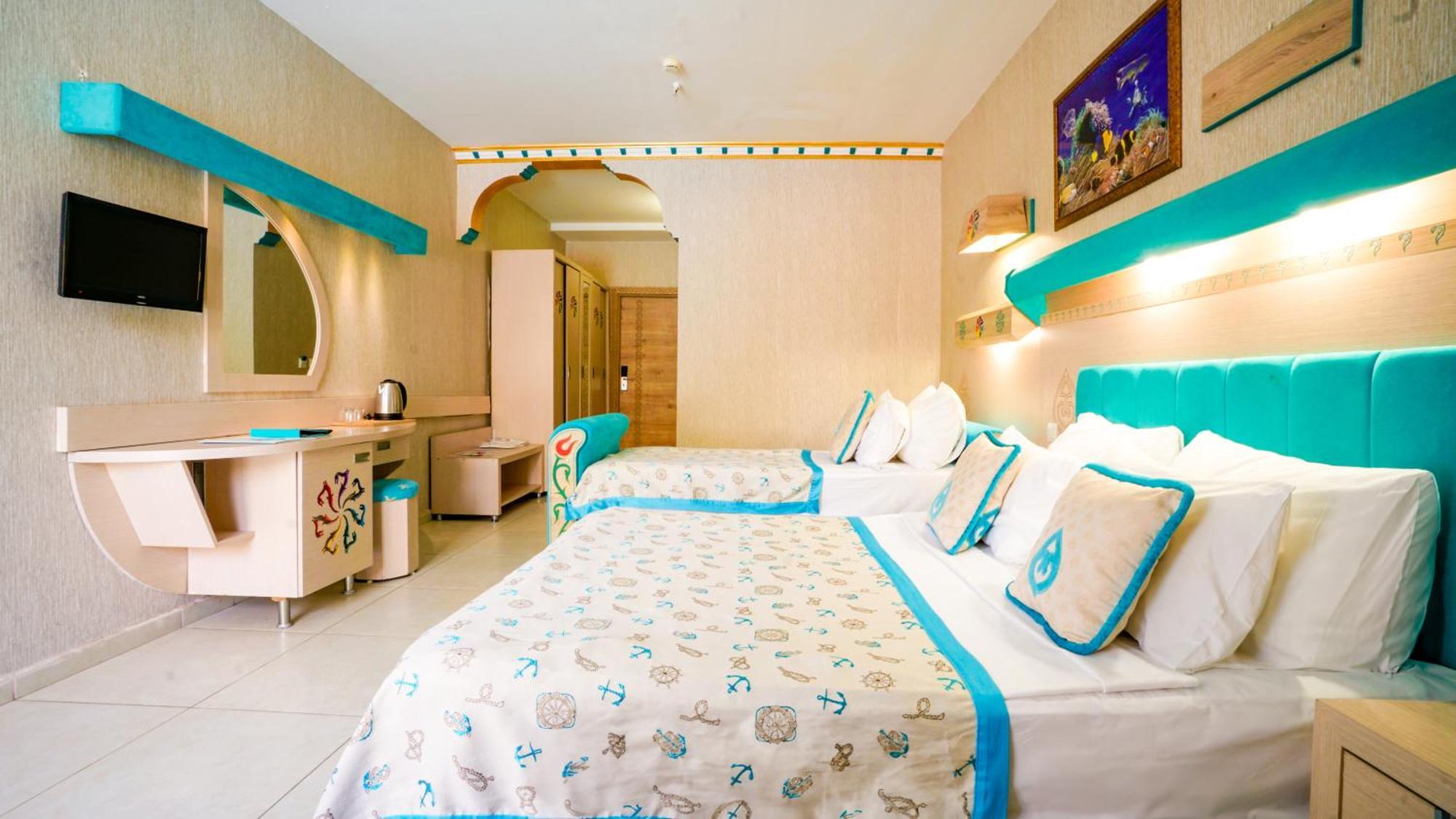 Double or Twin Room Pool View