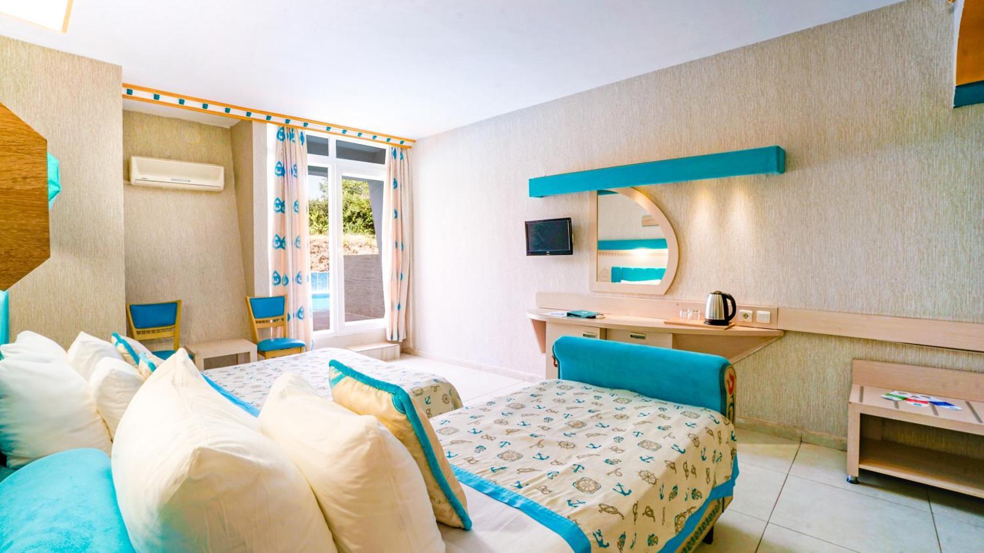 Double or Twin Room Pool View