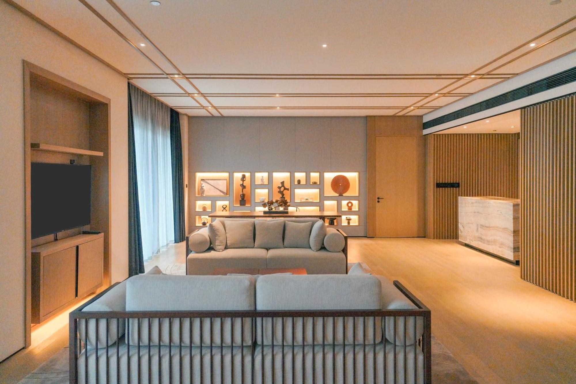 The Level Grand Suite Lake View