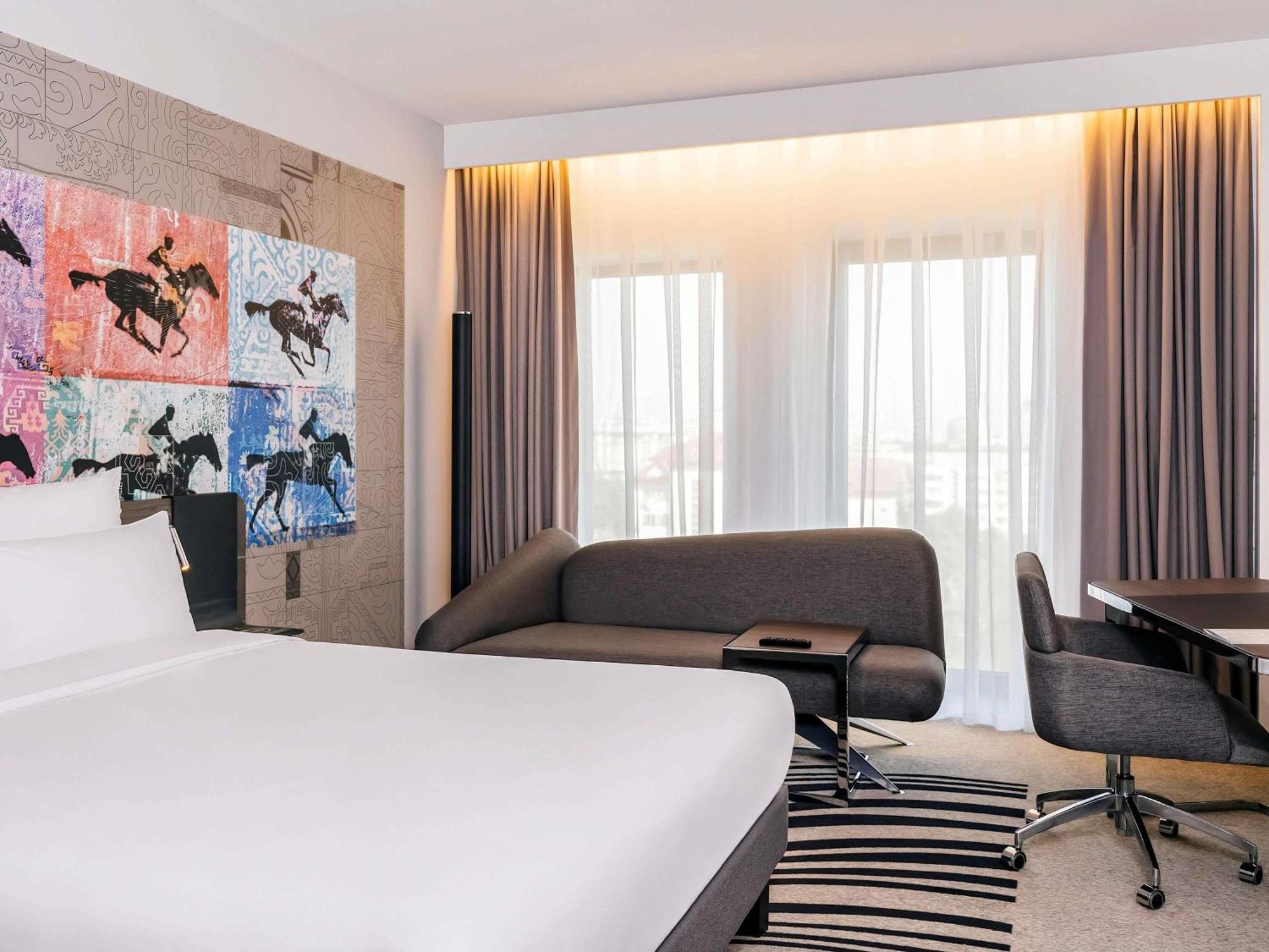 Executive Queen Room