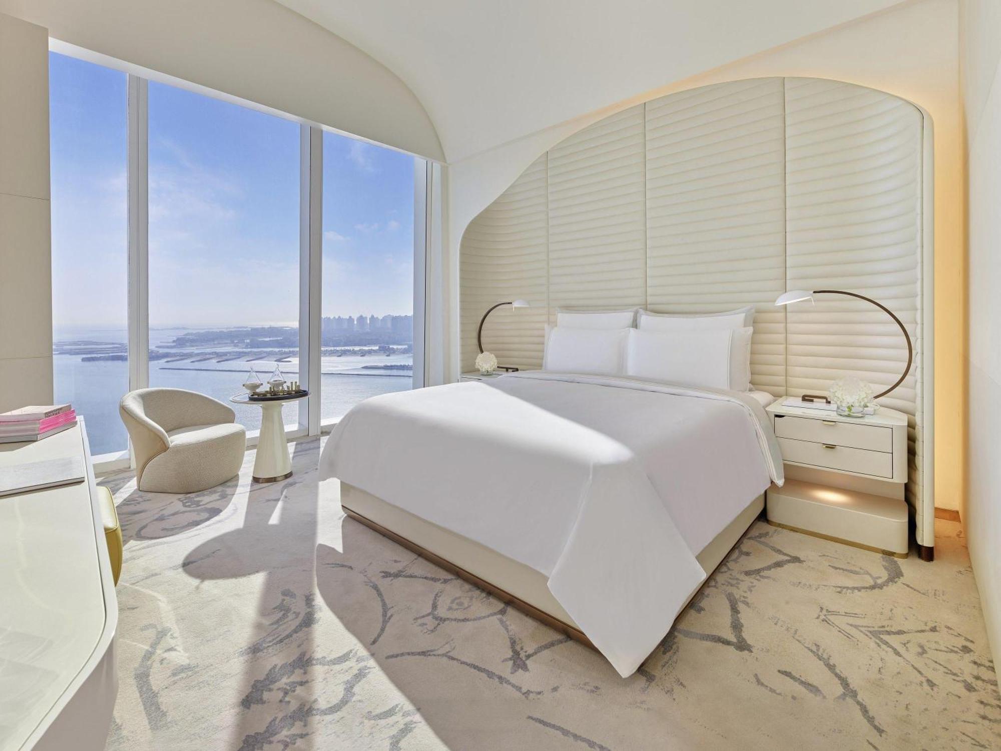 Fairmont Room Sea View
