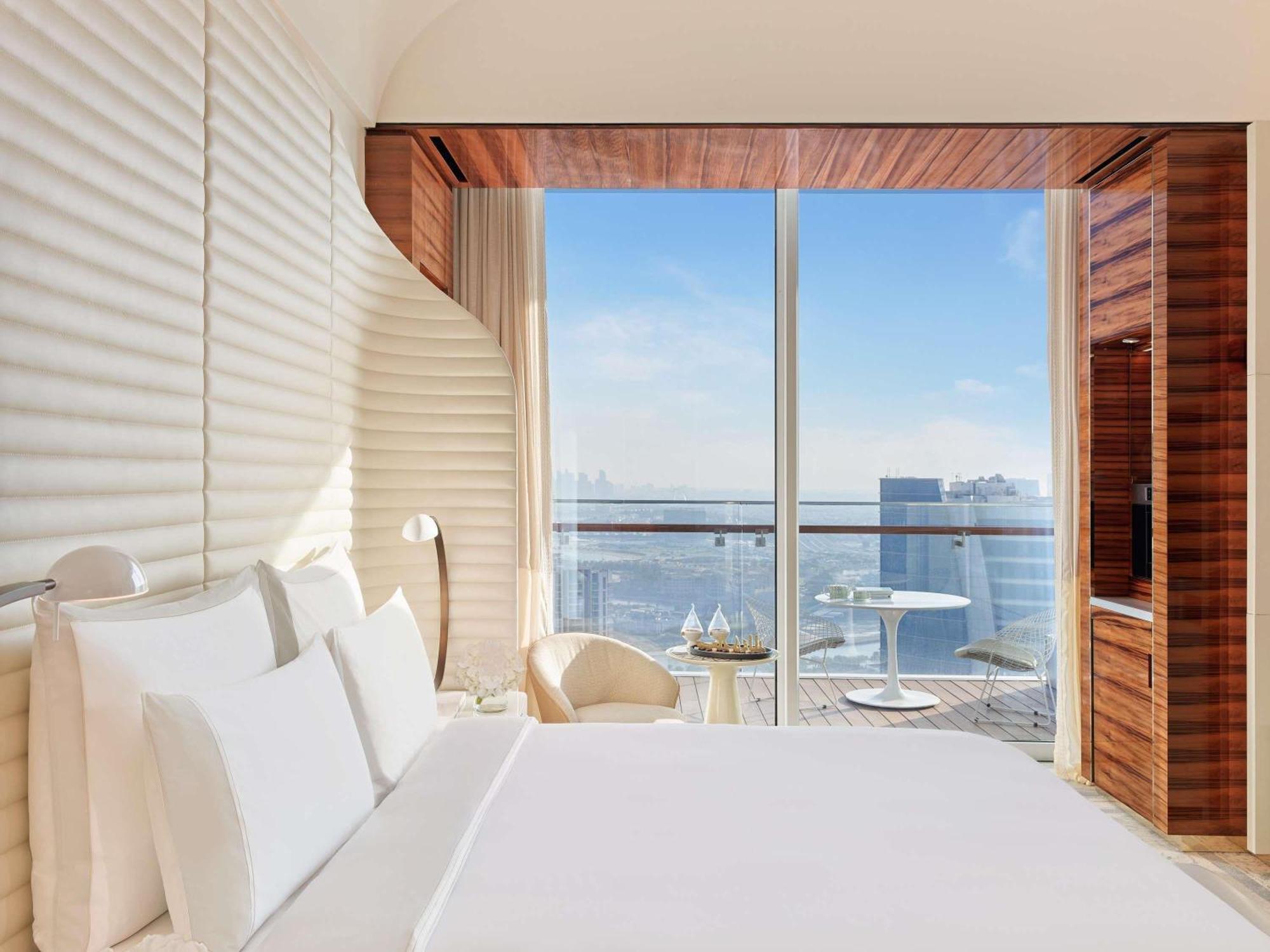 Fairmont King Room Balcony City View