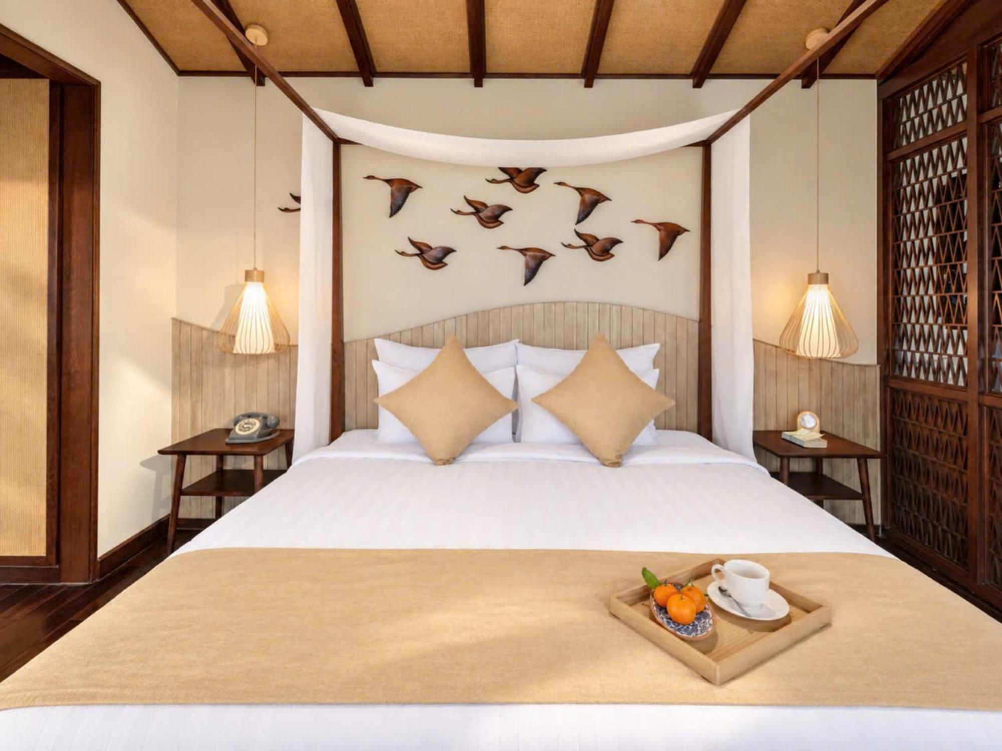Signature Suite River View