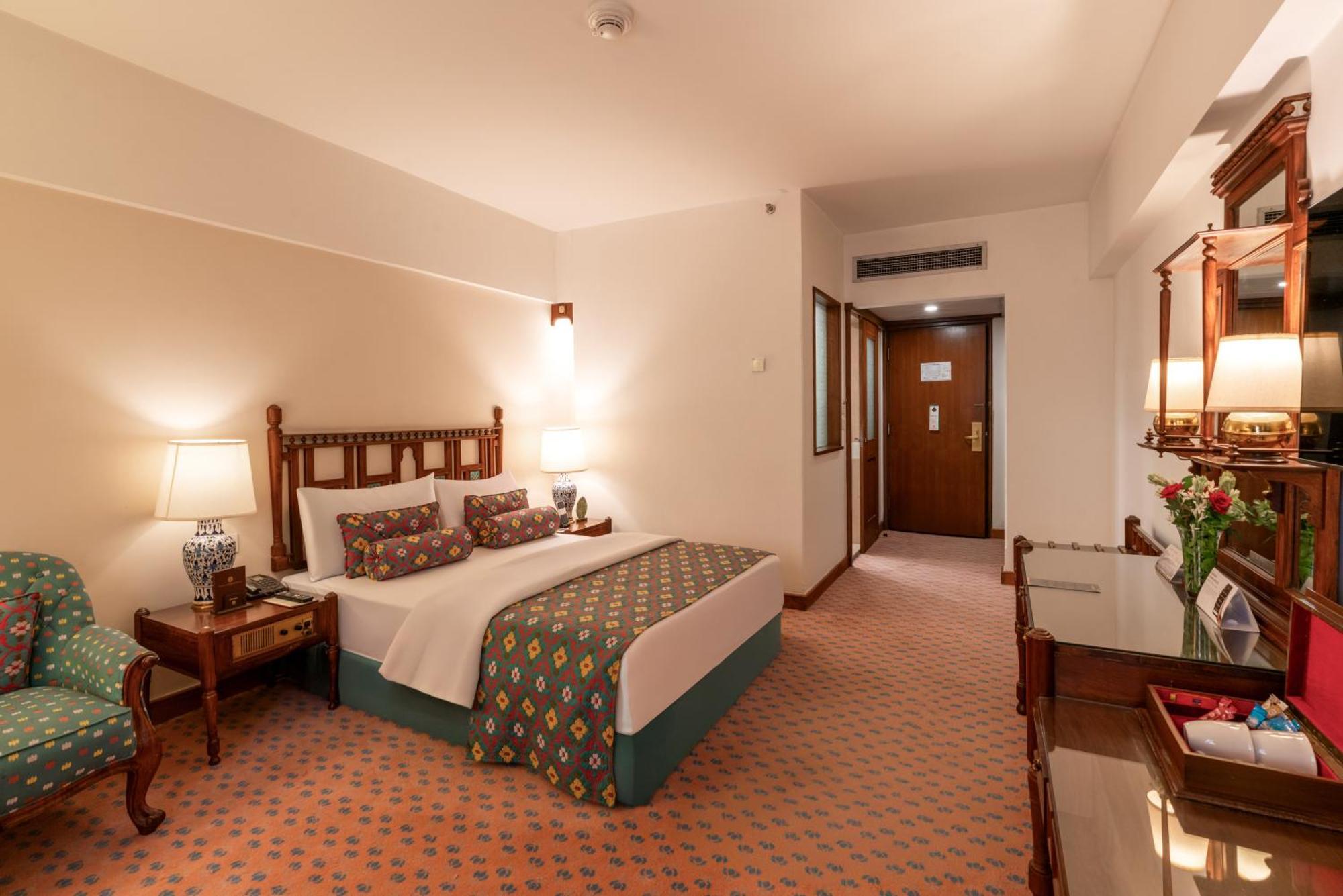 Premier Room
