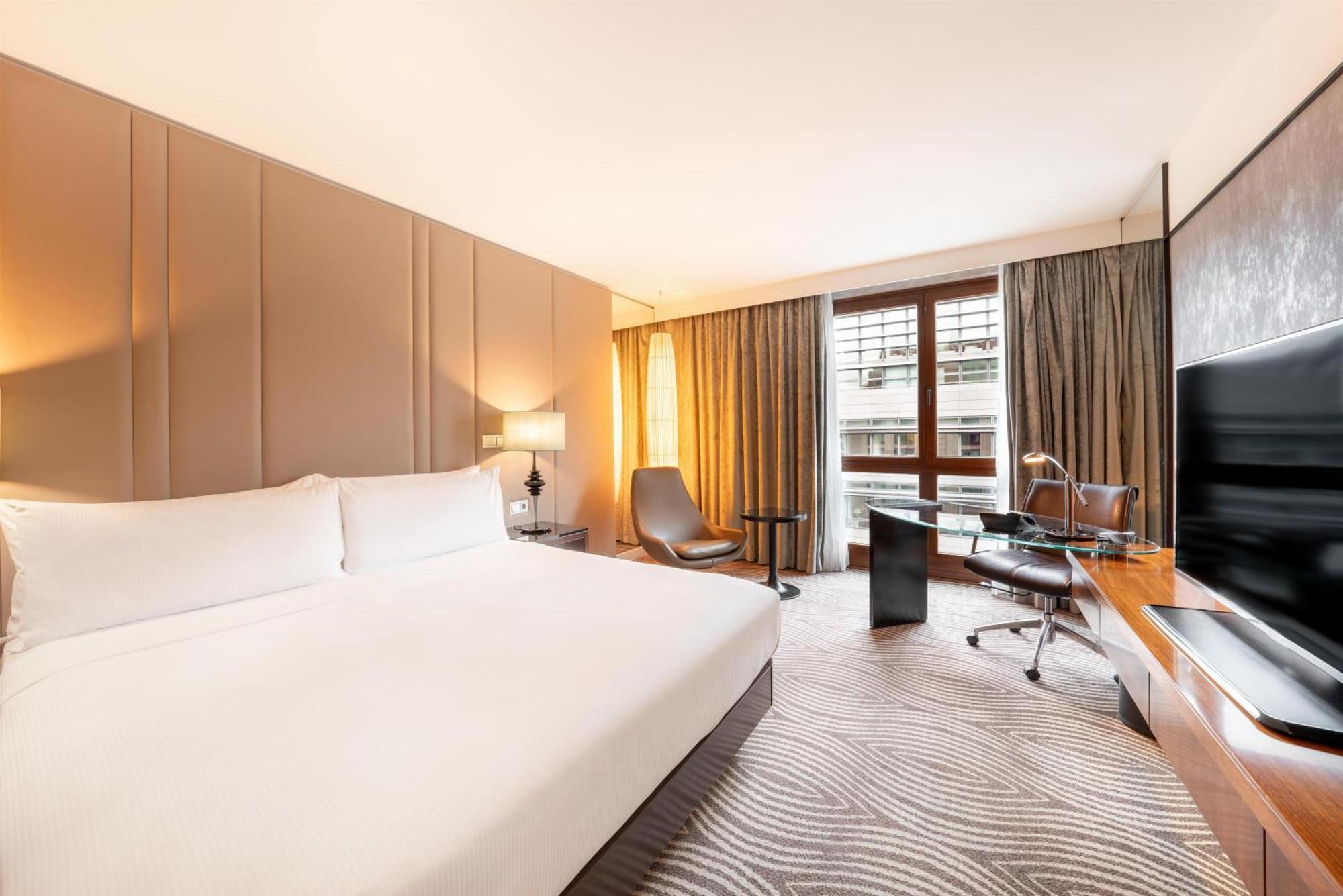 King Guest Room