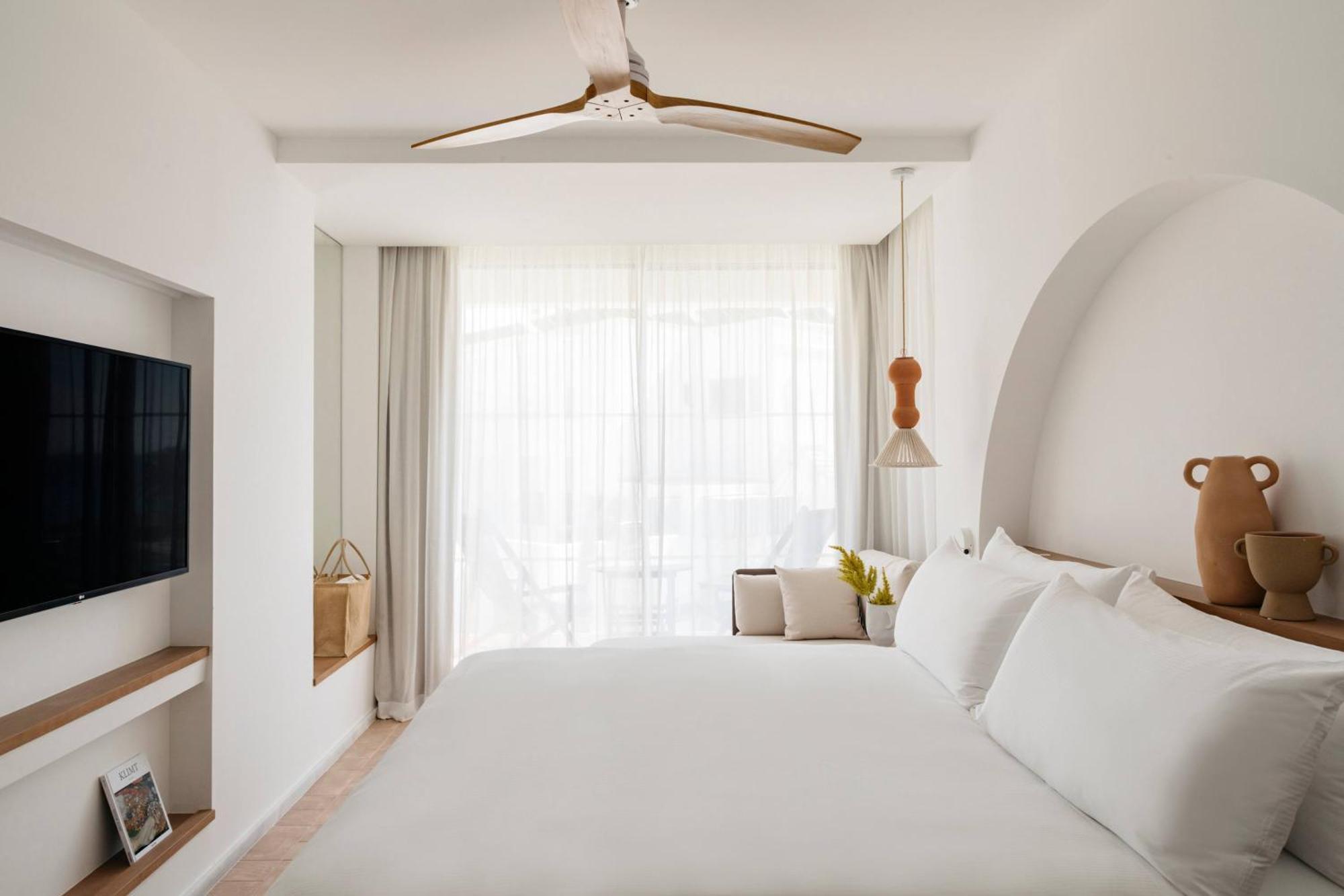 Supreme Room Lateral Sea View Terrace