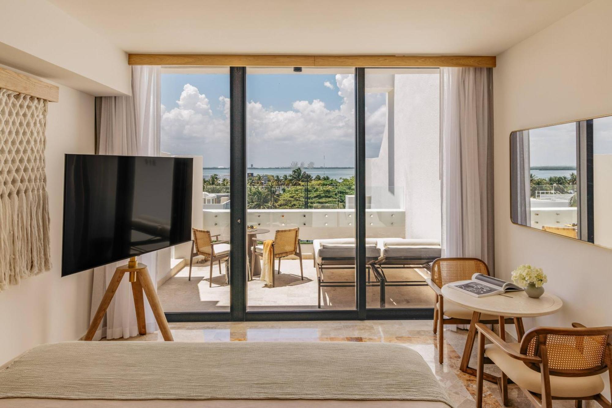 The Reserve Junior Suite Sunset View Adults Only