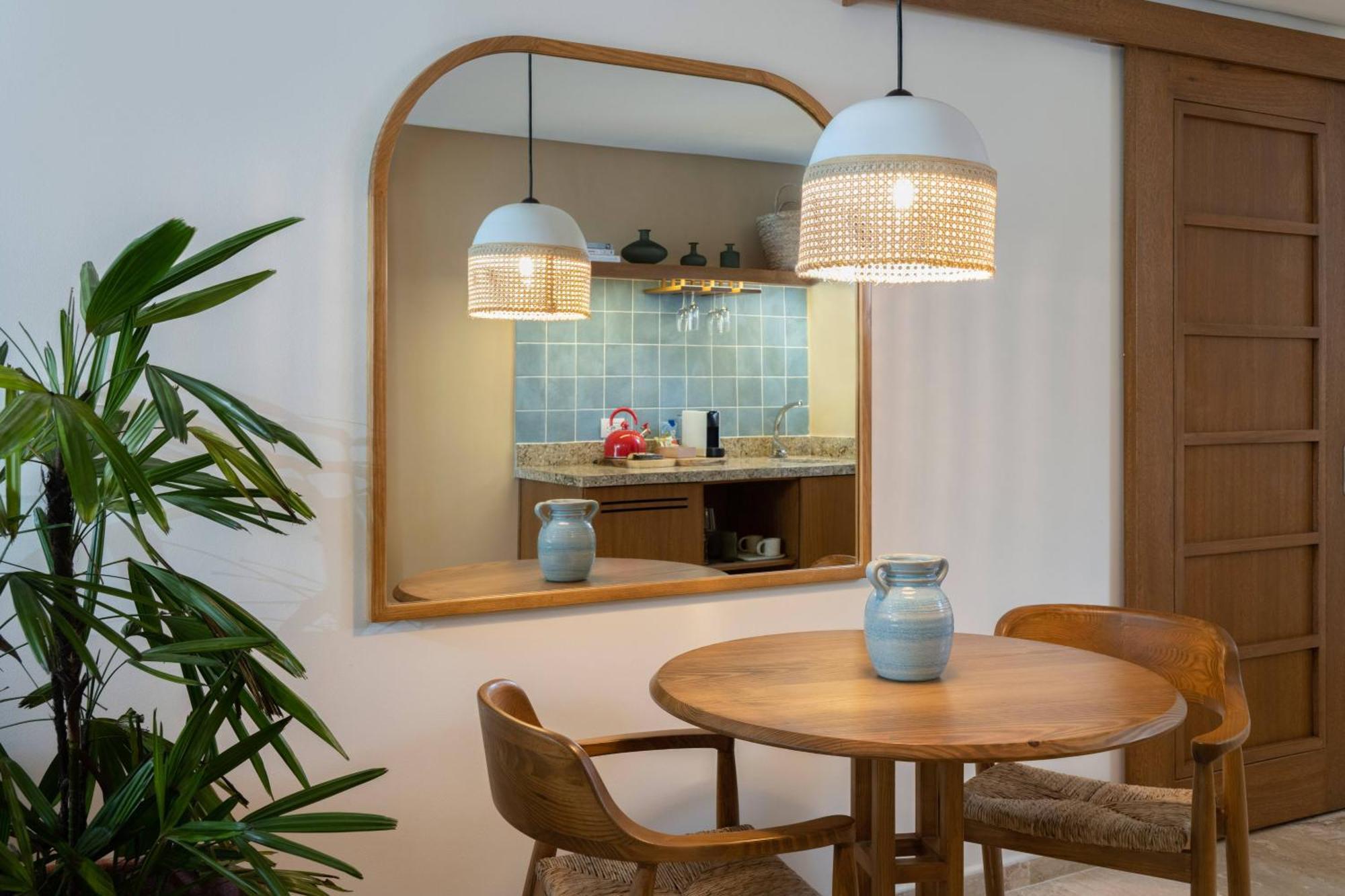 Zel Suite
