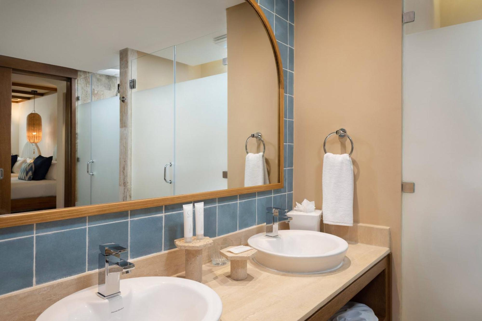 Zel Master Suite