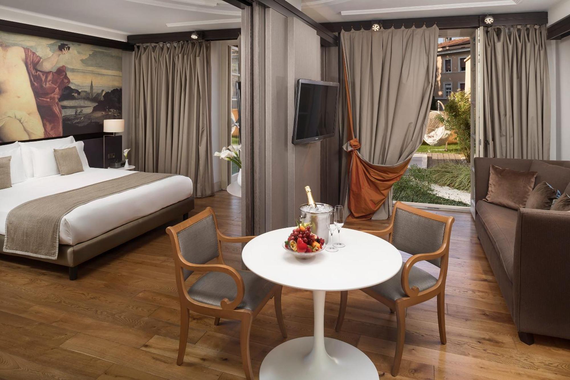 Garden Studio Apartment Whirlpool & Spa Access