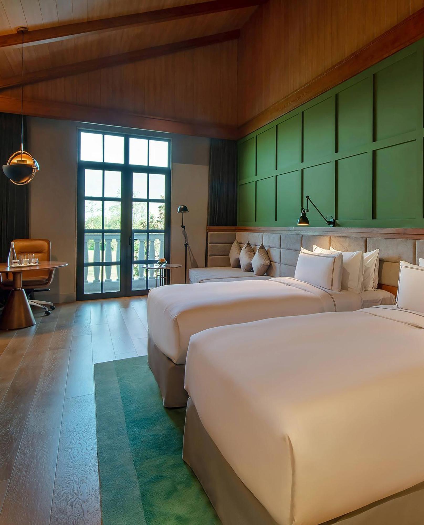 Premium Room