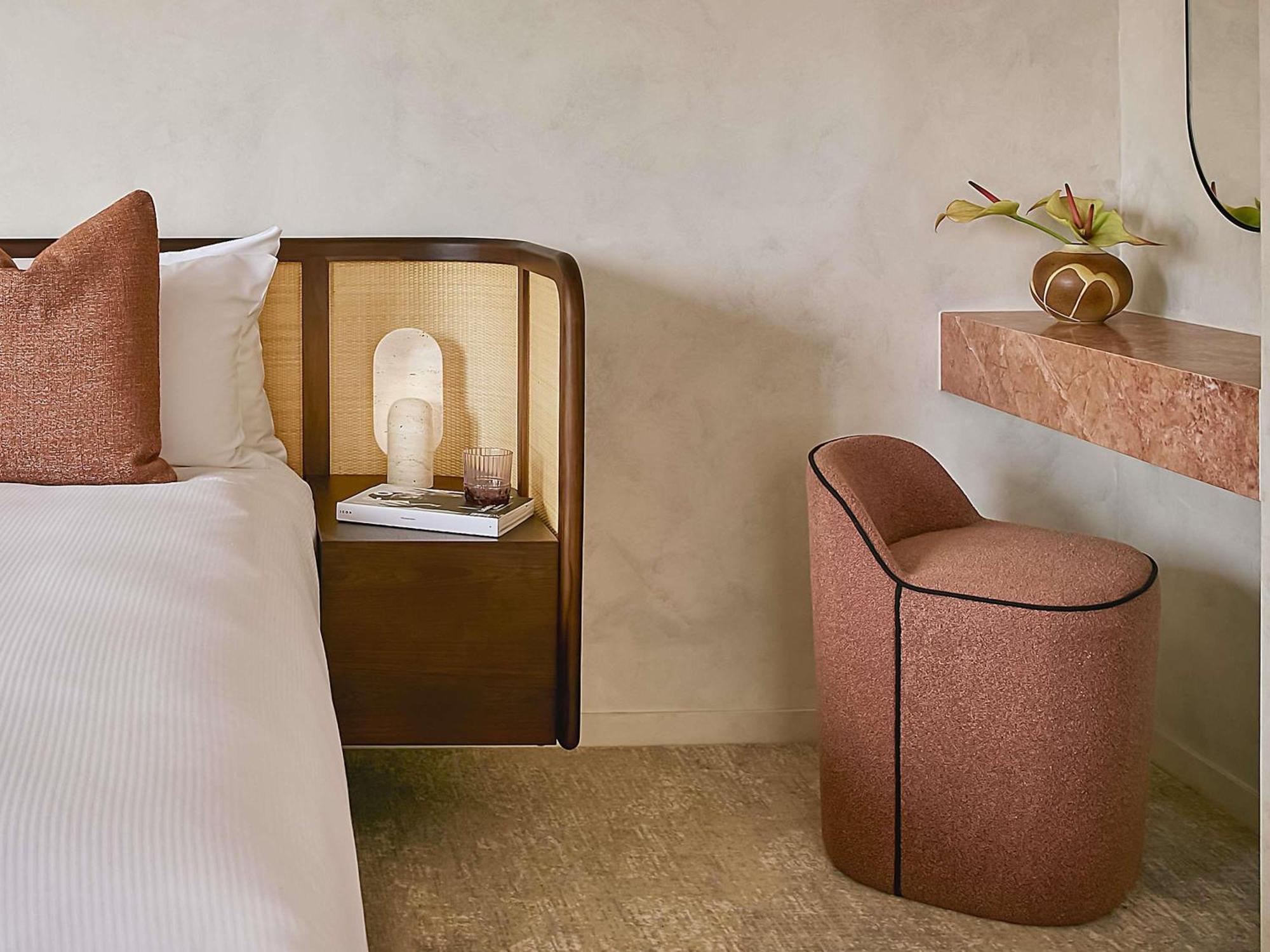 One-Bedroom Sunset Suite