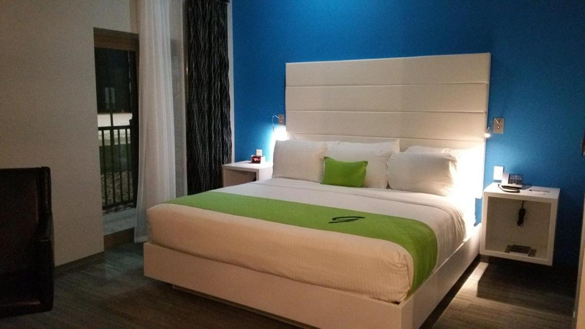 Suite with Balcony