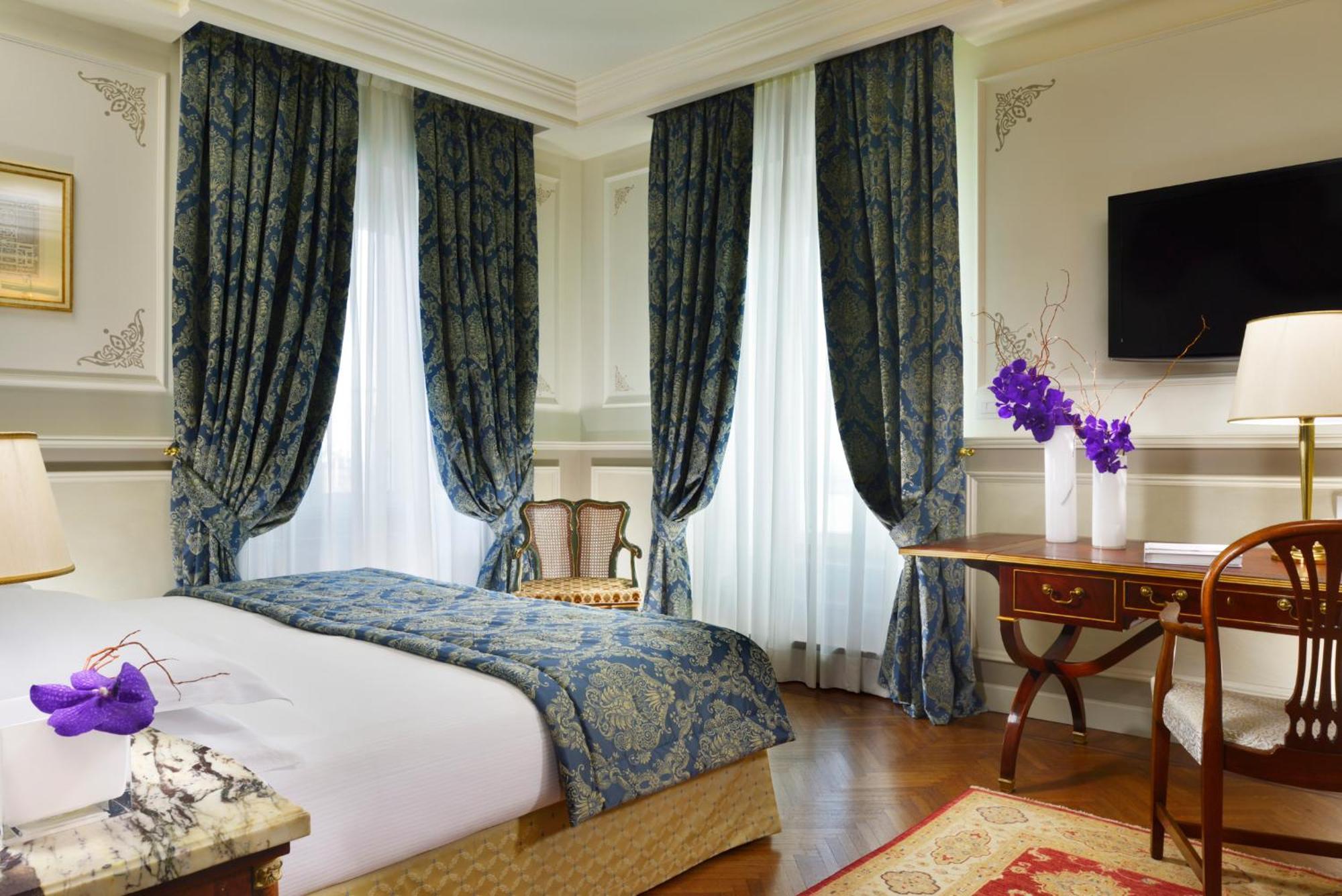 Suite with Terrace and Hot Tub,184943703:JPEG