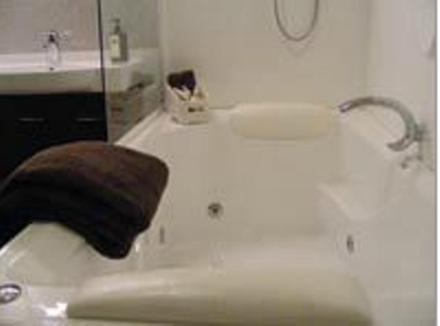Deluxe Spa Studio