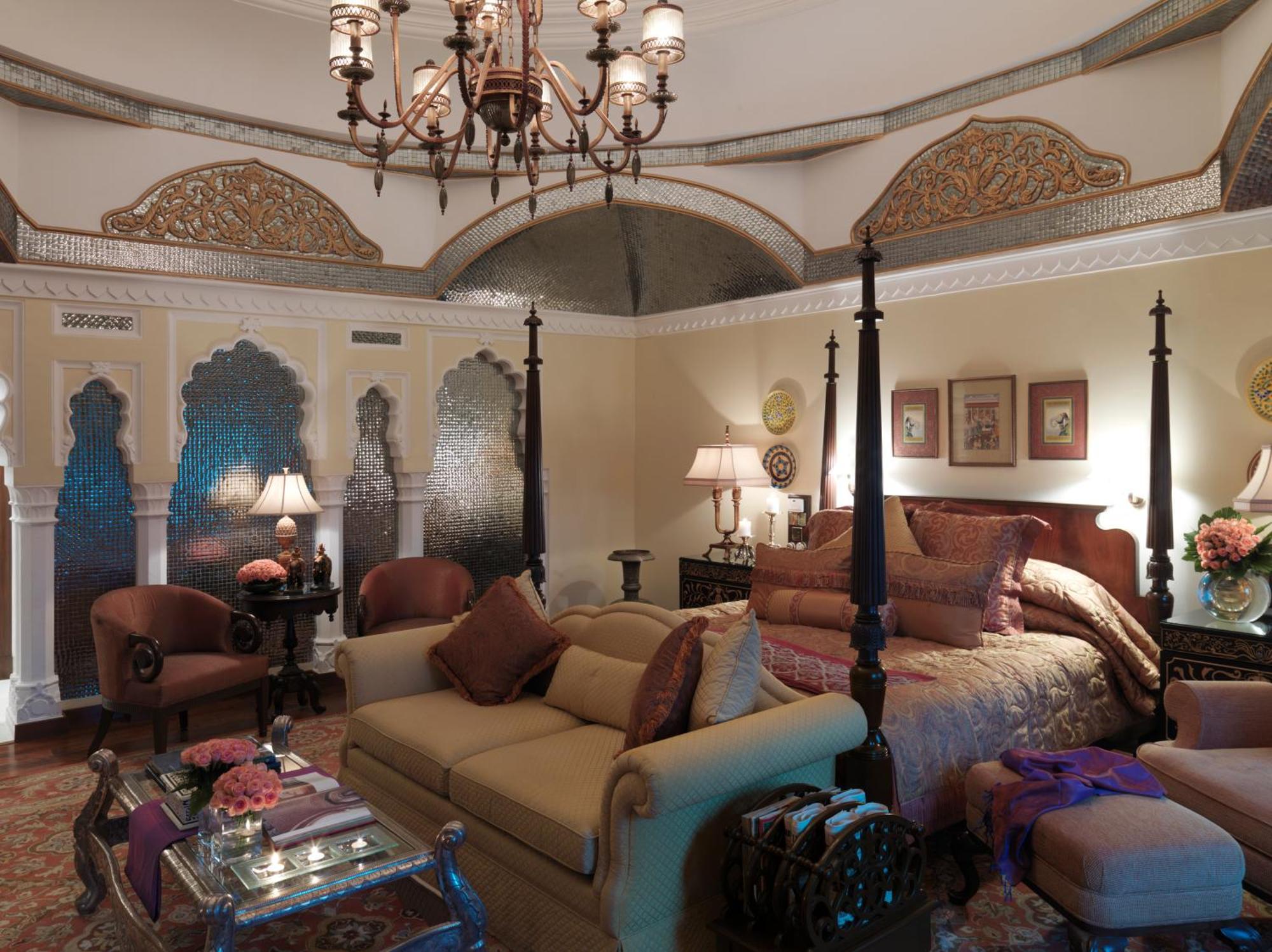 Historical Suite Garden View