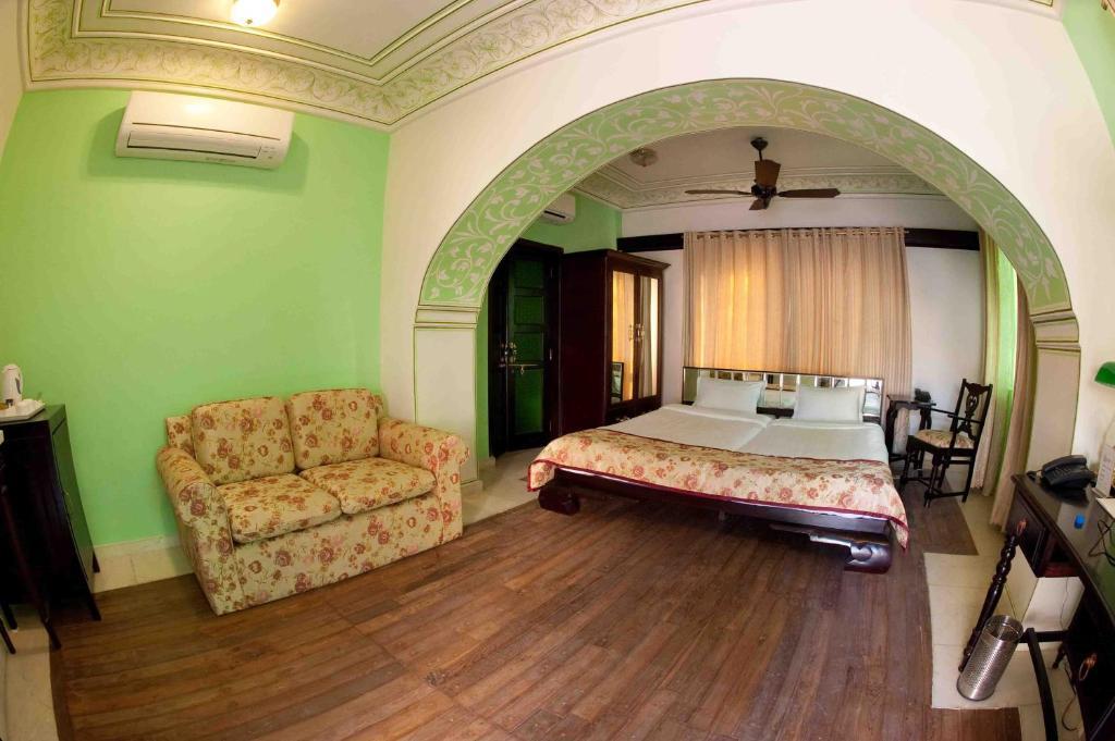 Heritage Superior Suite