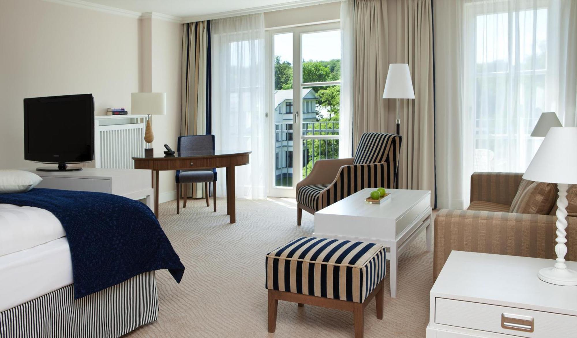 Junior Suite,1212132877:JPEG