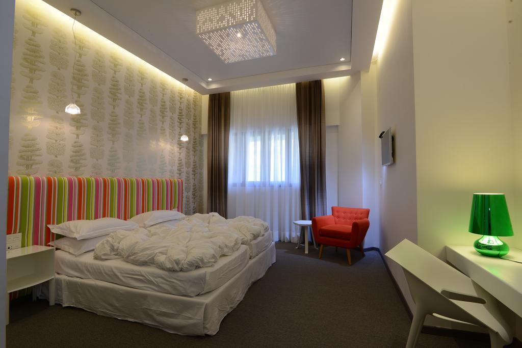 Superior Twin Room Mountain View