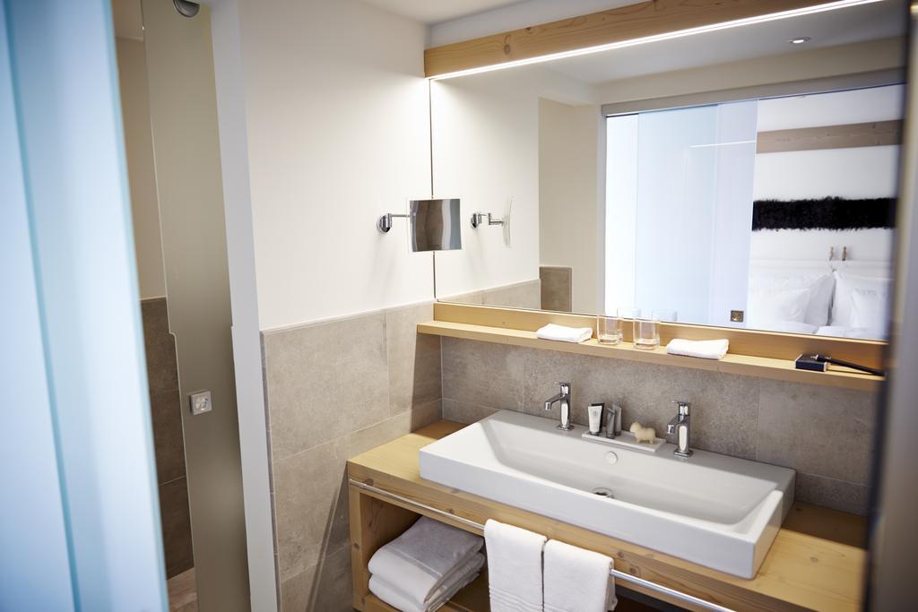 Two-Bedroom Apartment,222450023:JPEG