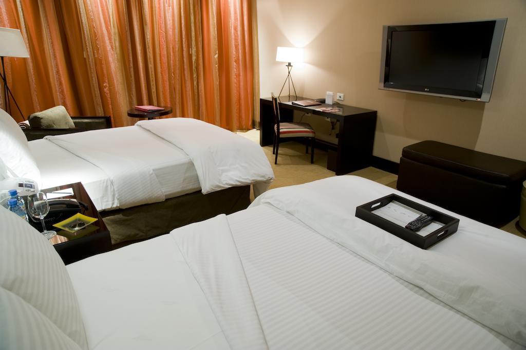 Standard Double Room with Two Double Beds,237672689:JPEG