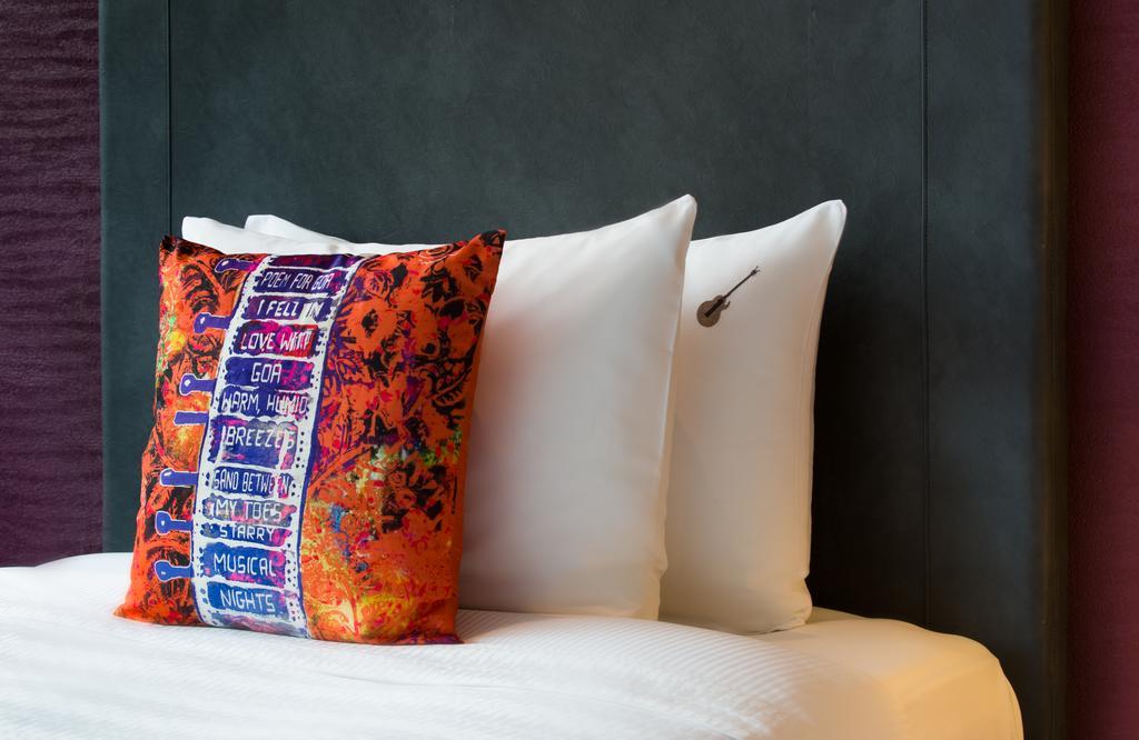 Rock Suite with 30 Mins Couple Massage (Once Per Stay) 15% Discount on F&B & Spa - Happy Hours 1+1 (7pm to 9 pm),713403433:JPEG