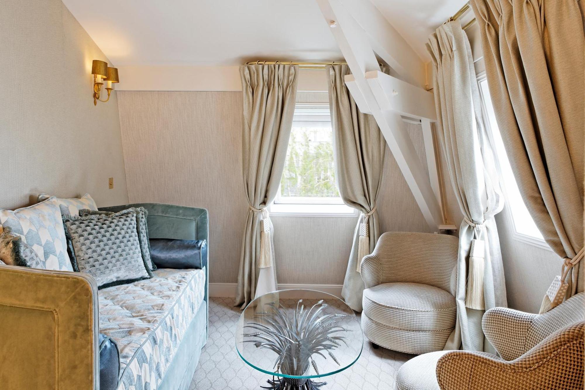 Deluxe Junior Suite,1214976598:JPEG