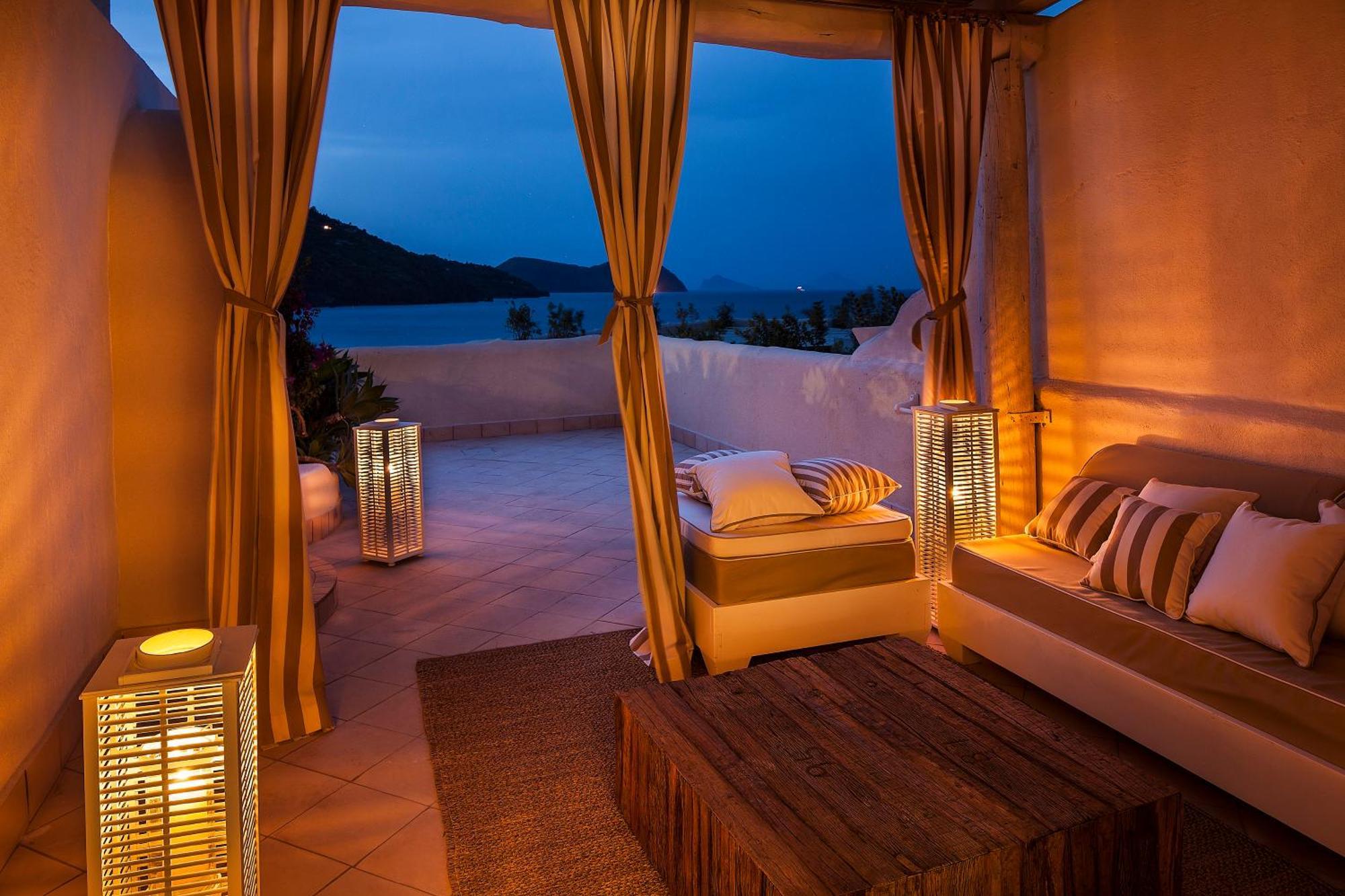 Suite Panarea,414408435:JPEG