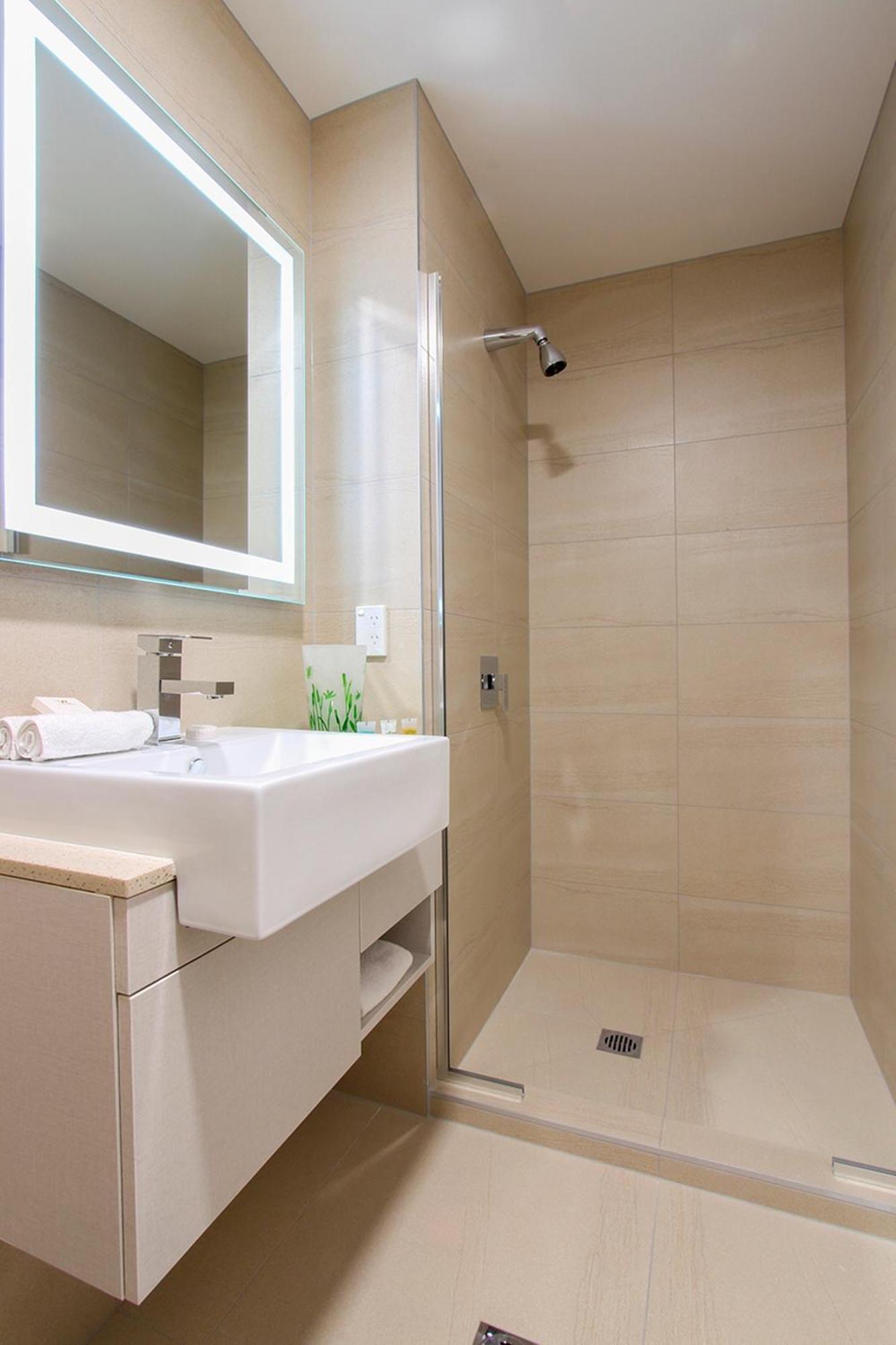 Compact Single Room,846805622:JPEG