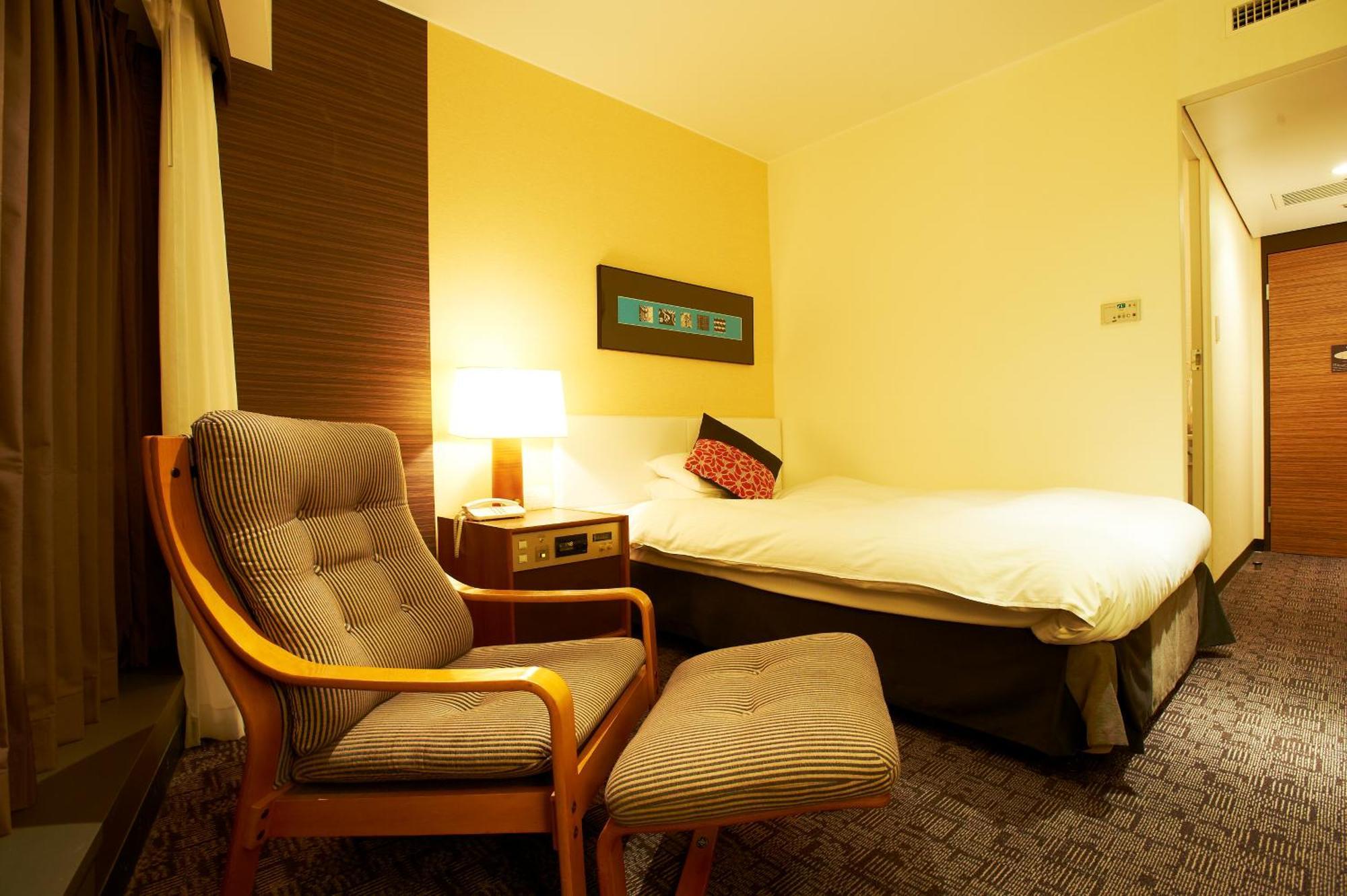 Standard Single Room Main Building Non-Smoking