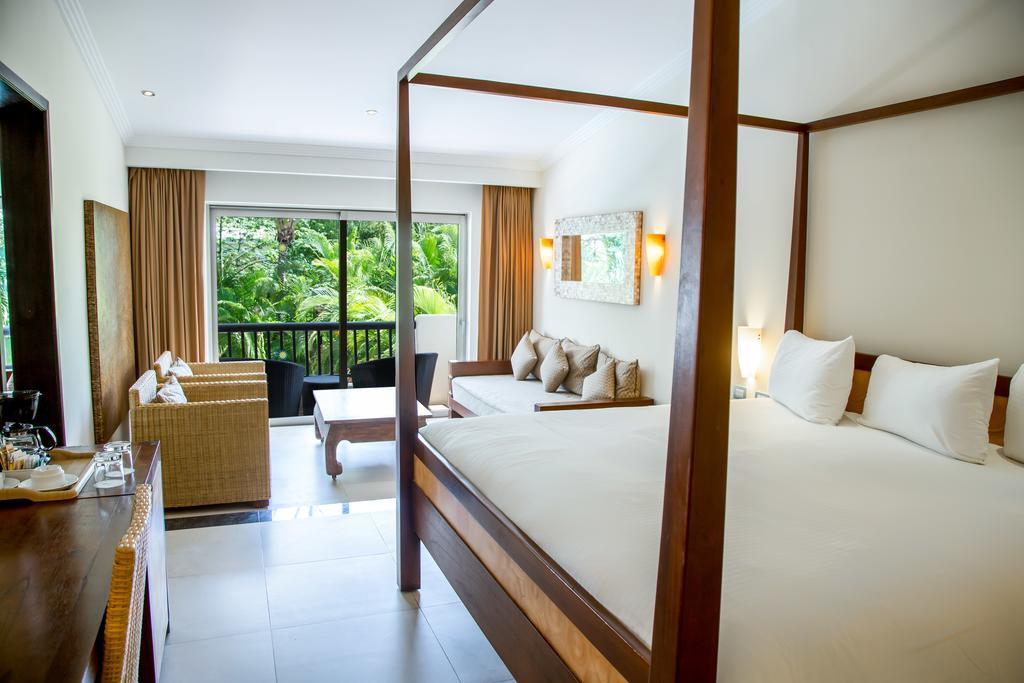 Hacienda One Bedroom Suite