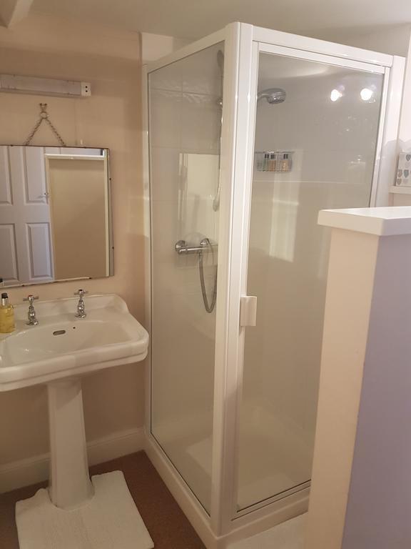 Dawlish - Two-Bedroom Suite with Sea View