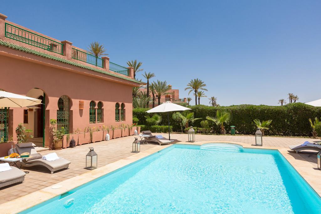 Four-Bedroom Villa Private Pool