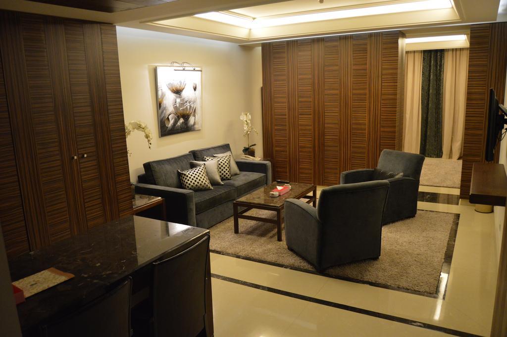Executive Junior Suite,379680574:JPEG