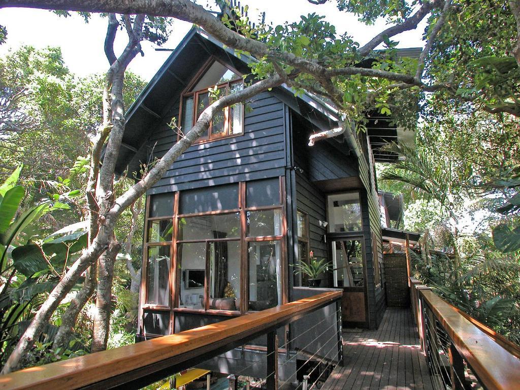 Shanti Two-Bedroom Cottage