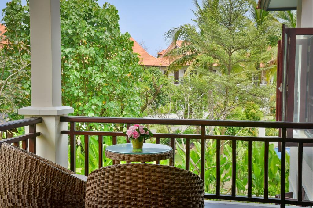 Two-Bedroom Villa Pool View Daily Guest Activities