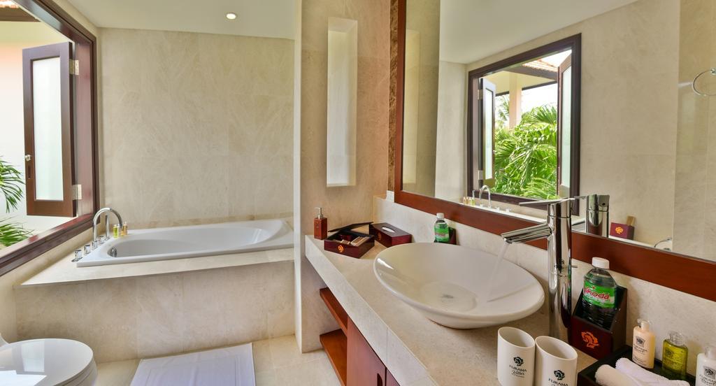 Two-Bedroom Villa Pool View Daily Guest Activities