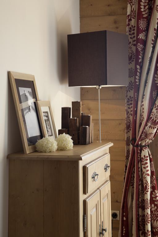 One-Bedroom Apartment Spa Access