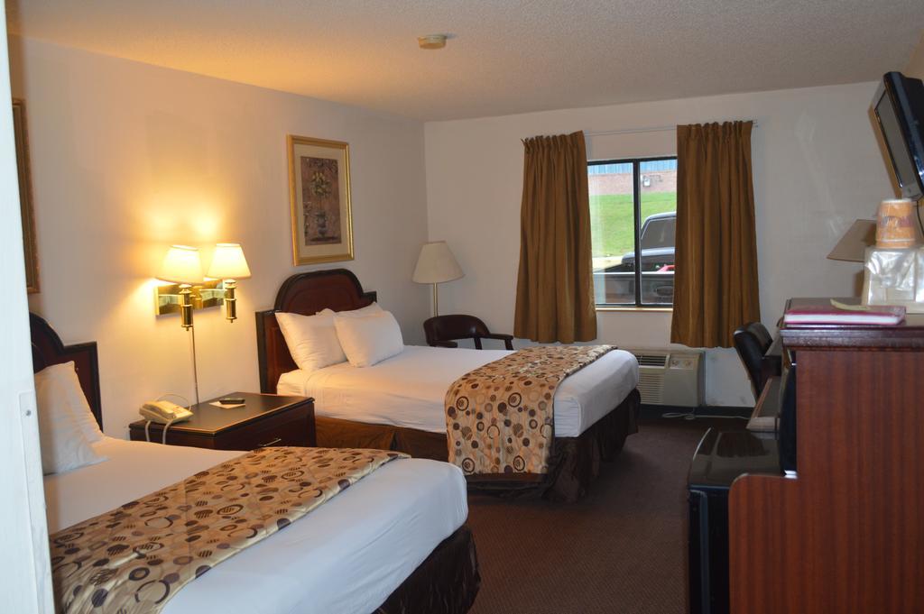 Double Room Two Double Beds Non-Smoking