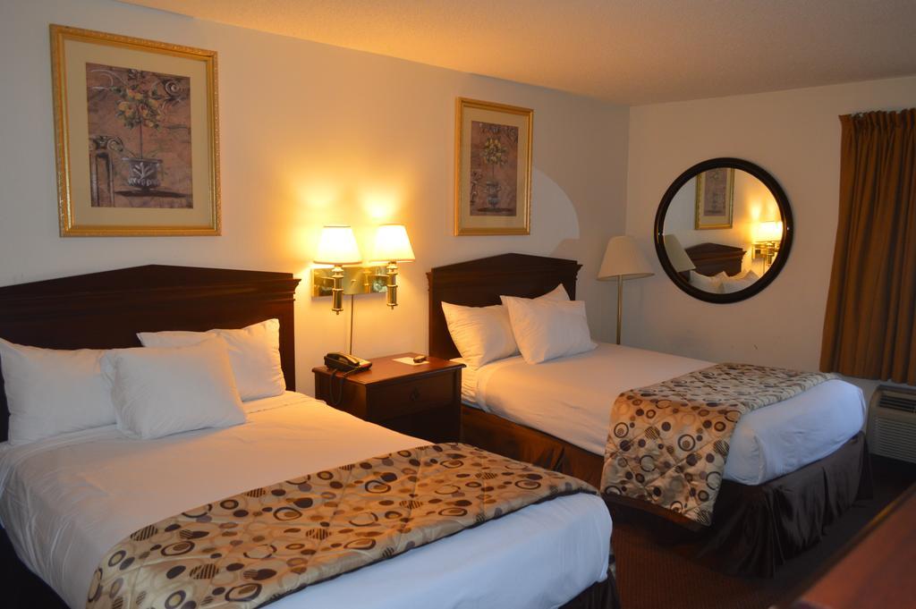 Double Room Two Double Beds Non-Smoking