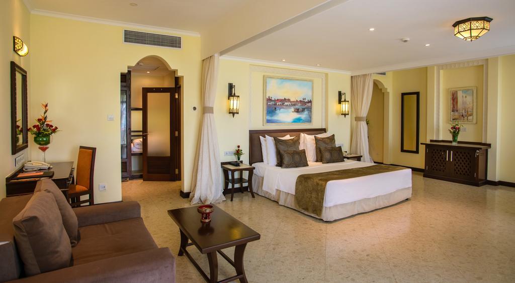 Studio Suite,988947703:JPEG